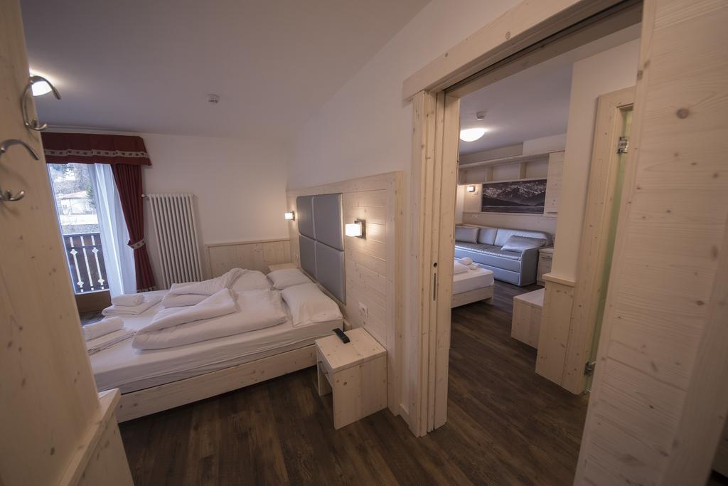 Hotel Niagara Оссана Экстерьер фото
